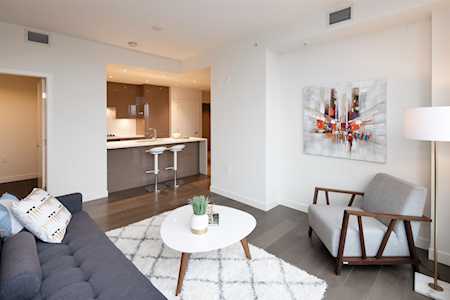5189 Cambie Street #412 Vancouver, BC V5Z 2Z6
