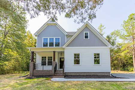 8473 Lincoln Rd Mechanicsville, VA 23116