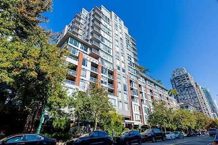 1133 Homer Street #804 Vancouver, BC V6B 0B1