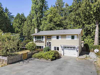 19745 38A Avenue Langley, BC V3A 4W7