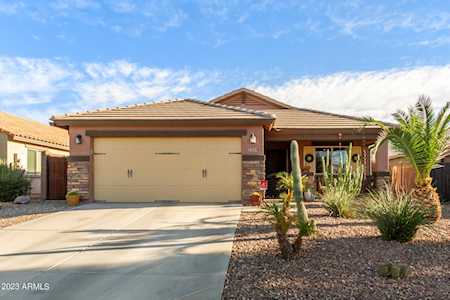 2215 E Hazeltine Way Gilbert, AZ 85298