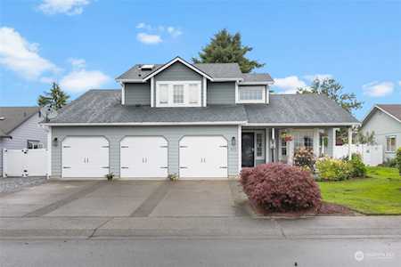 405 Waunch St Centralia, WA 98531