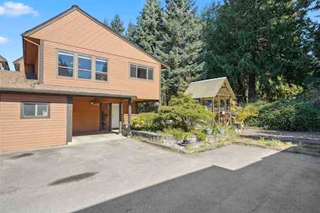 2719 St. Michael Street #15 Port Coquitlam, BC V3B 5R4