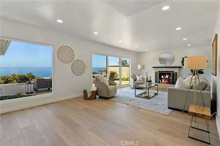 2967 Alta Laguna Blvd Laguna Beach, CA 92651