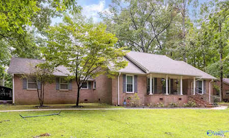 713 Norton Drive Athens, AL 35613