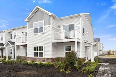 4209 Chelsea Manor Circle Aurora, IL 60504