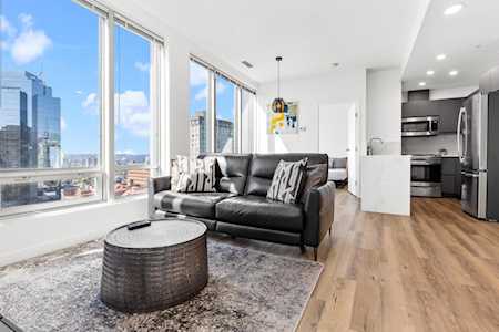 989 Nelson Street #1602 Vancouver, BC V6Z 2S1