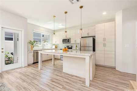 91-1841 Keaunui Drive #325 Ewa Beach, HI 96706