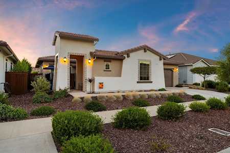 7036 De La Vina Drive El Dorado Hills, CA 95762