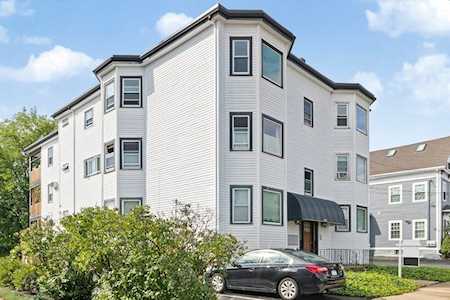 150 Park St #6 Medford, MA 02155