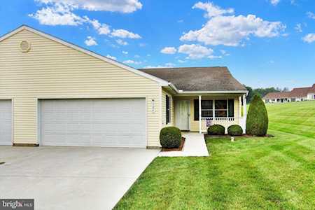 1306 Village Dr #134 Spring Grove, PA 17362