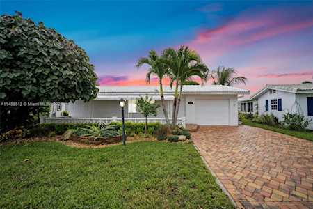 2024 SW 17th Ave Boynton Beach, FL 33426
