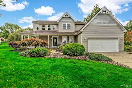 4586 Killian Rd North Tonawanda, NY 14120