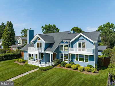 5833 Potomac Ave NW Washington, DC 20016