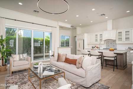 4017 N 40th Street #5 Phoenix, AZ 85018