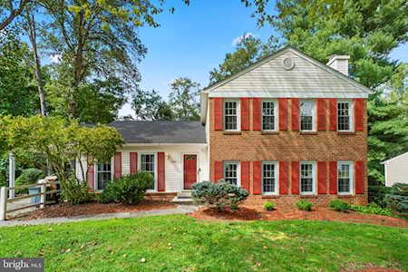 5454 Phelps Luck Dr Columbia, MD 21045