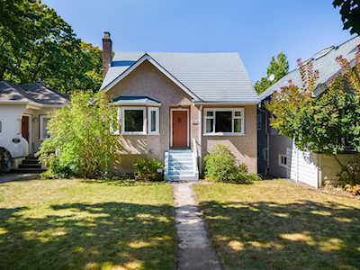 3079 Crown Street Vancouver, BC V6R 3W4