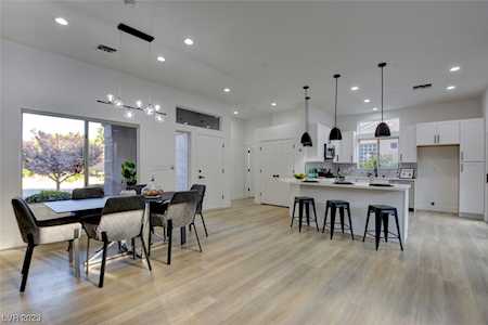 2101 Red Dawn Sky St Las Vegas, NV 89134