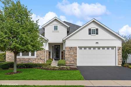 3612 Chesapeake Ln Naperville, IL 60564