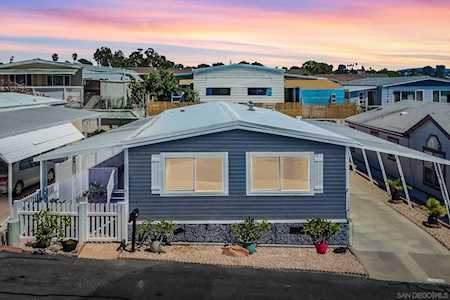 304 Picnic View Ln Oceanside, CA 92056