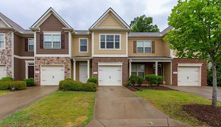 4027 Cannonsgate Ln Murfreesboro, TN 37128