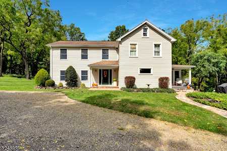 39 Old Clinton Rd Raritan Twp., NJ 08822