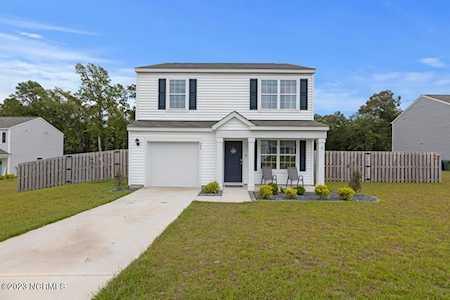 395 High Ridge Ct Sneads Ferry, NC 28460