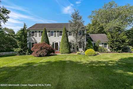 51 Carriage Hill Dr Colts Neck, NJ 07722