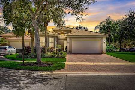 7814 Bonita Villa Bay Lake Worth, FL 33467