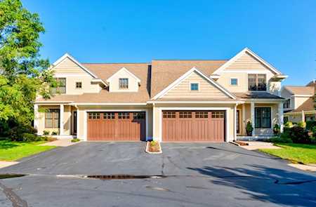 39 Graystone Circle #39 Winchester, MA 01890