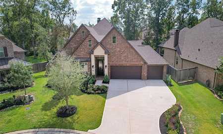 107 Evening Tide Court Willis, TX 77318