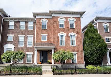 9512 Park Meridian Dr Indianapolis, IN 46260