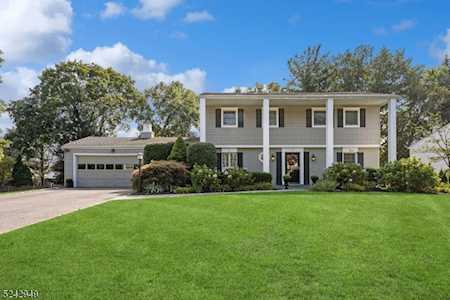 52 Woodmont Rd Montclair Twp., NJ 07043