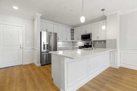 320 Middlesex Ave #F304 Medford, MA 02155