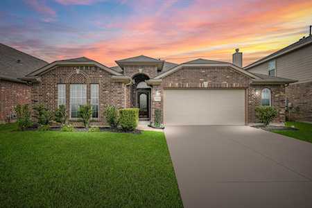 6123 Miramont Dr Rosenberg, TX 77471