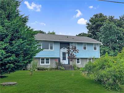 37 Marion Dr Charlestown, RI 02813
