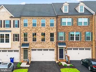 3304 Treviso Ln Ellicott City, MD 21042