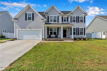1718 Silverton Way Chesapeake, VA 23320