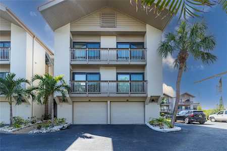 1121 Lake House CIRCLE #C-111 Sarasota, FL 34242