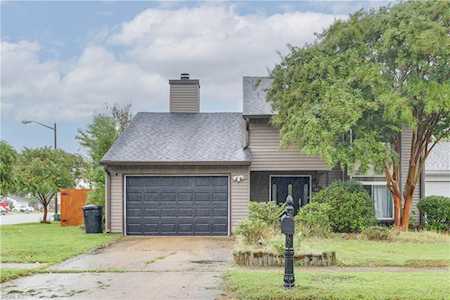 867 Riverbend Rd Virginia Beach, VA 23452