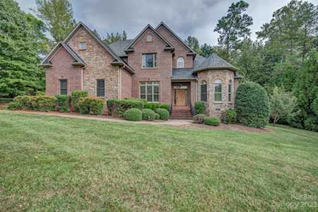 106 Quiet Waters Rd Belmont, NC 28012