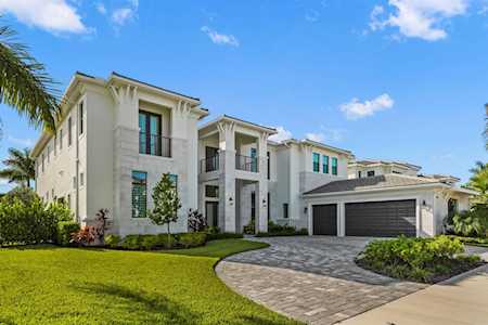 7206 NW 27th Avenue Boca Raton, FL 33496