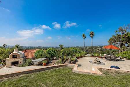 1070 Barsby Street Vista, CA 92084
