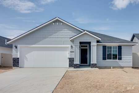 6881 S Sushana River Ave Meridian, ID 83642
