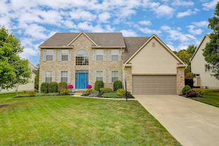 8295 Woodstream Drive Canal Winchester, OH 43110