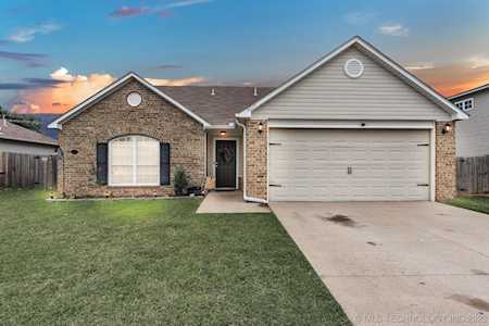 9239 S 256th East Ave Broken Arrow, OK 74014