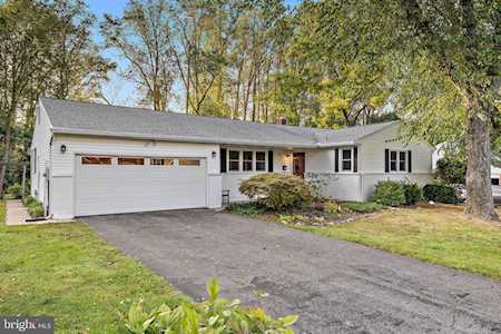 801 N Country Club Dr Newark, DE 19711