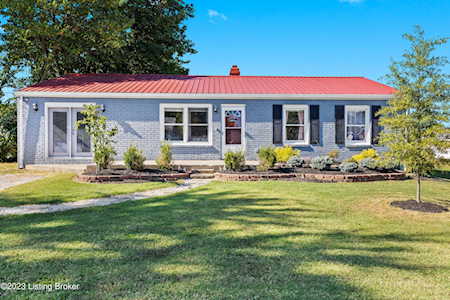 206 Meadowview Dr Mt Washington, KY 40047