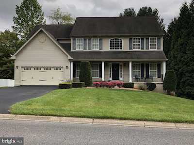 112 Deergrass Rd Hockessin, DE 19707