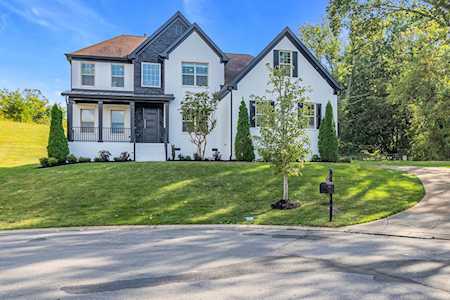 9337 Norwegian Red Dr Nolensville, TN 37135